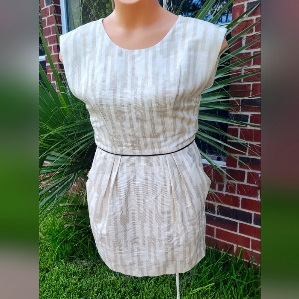 MORGAN CARPER SIZE 6 linen dress with pockets NWT